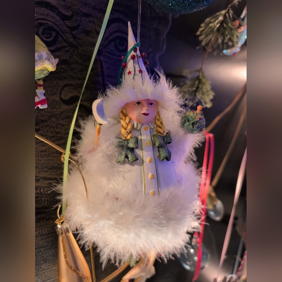 Dept 56 Krinkles xmas Ornament Elf Child nice approx 8" - Picture 3 of 6